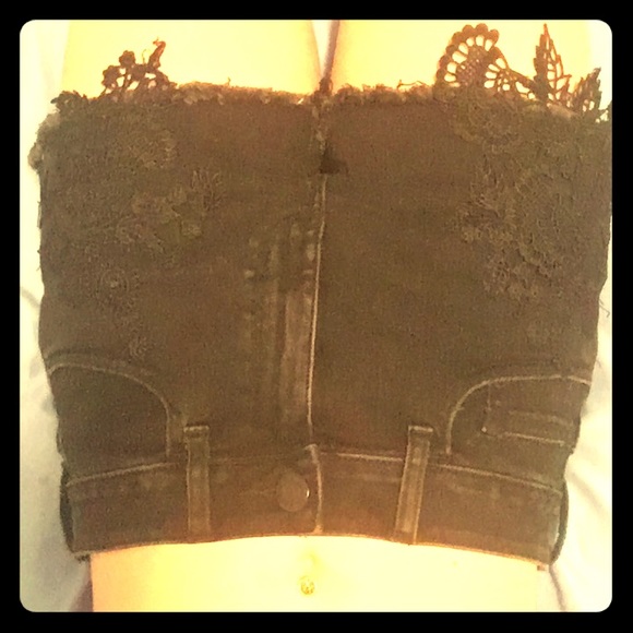 Denim High-Waisted Short Short. American Eagle. - Picture 2 of 4